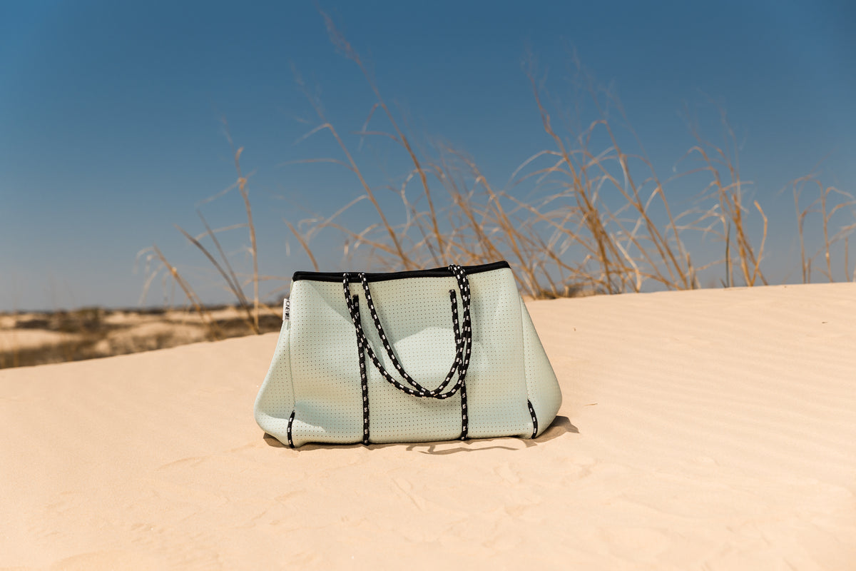 Mint BEE Bag – HONEY BEE SWIM